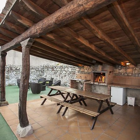 El Cabanon De Pimiango Vendégház Kültér fotó