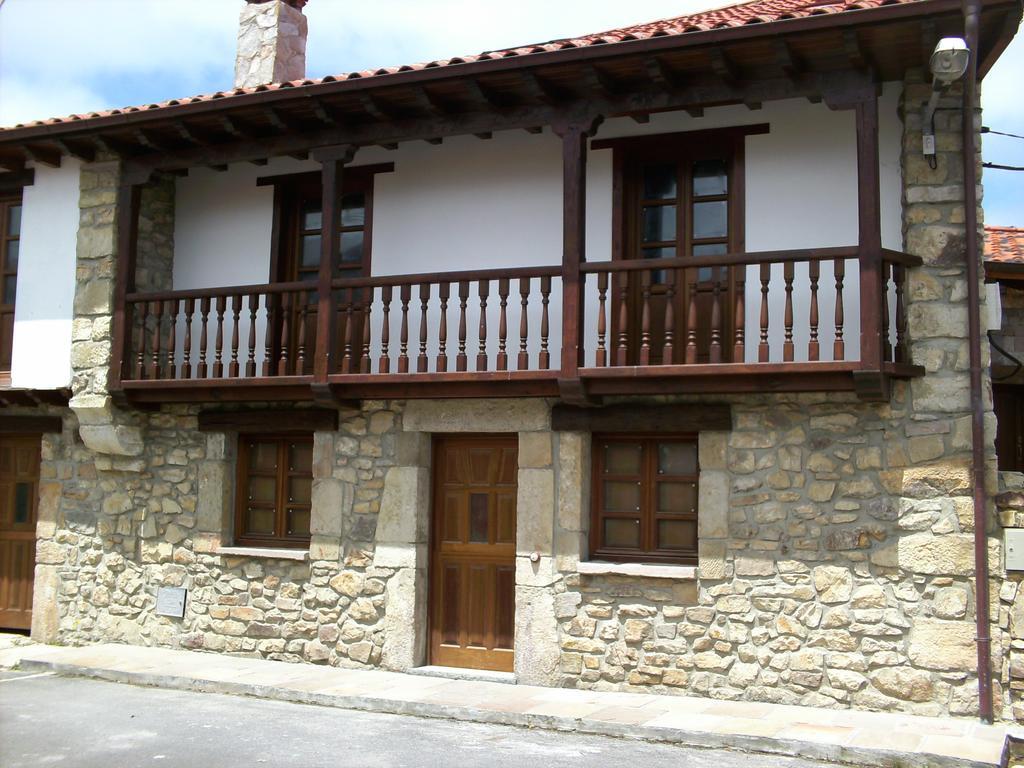 El Cabanon De Pimiango Vendégház Kültér fotó