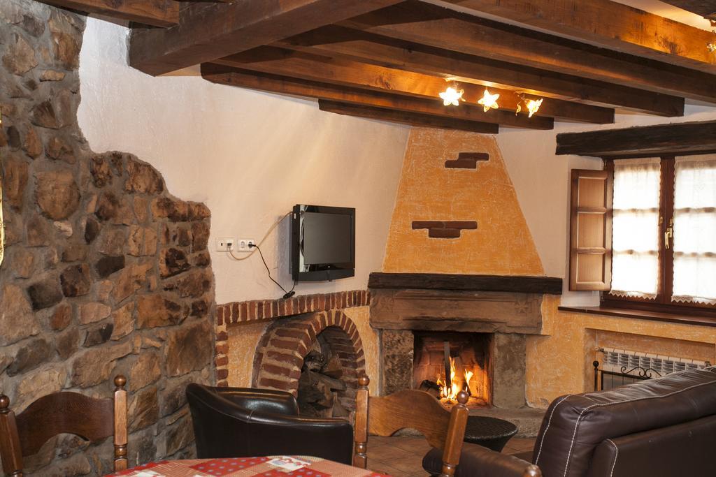 El Cabanon De Pimiango Vendégház Szoba fotó