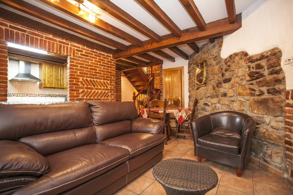 El Cabanon De Pimiango Vendégház Szoba fotó