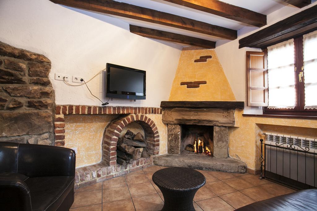 El Cabanon De Pimiango Vendégház Szoba fotó
